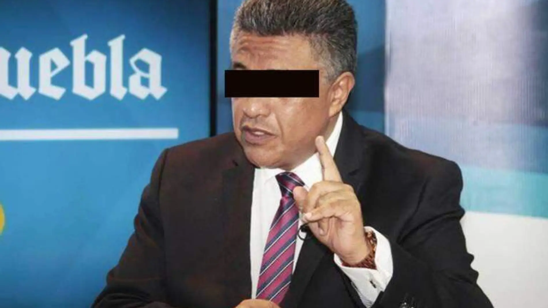 Vinculan a proceso a exauditor Francisco _N_ por el delito de violencia familiar